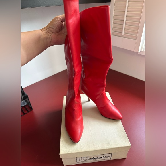 Size 7 1/2 Red Leather Boots! Never Worn! Perfect! - Picture 8 of 14